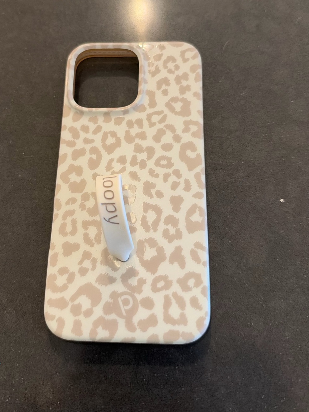 Neutral Leopard Print Loopy Case - iPhone 16 Pro Max